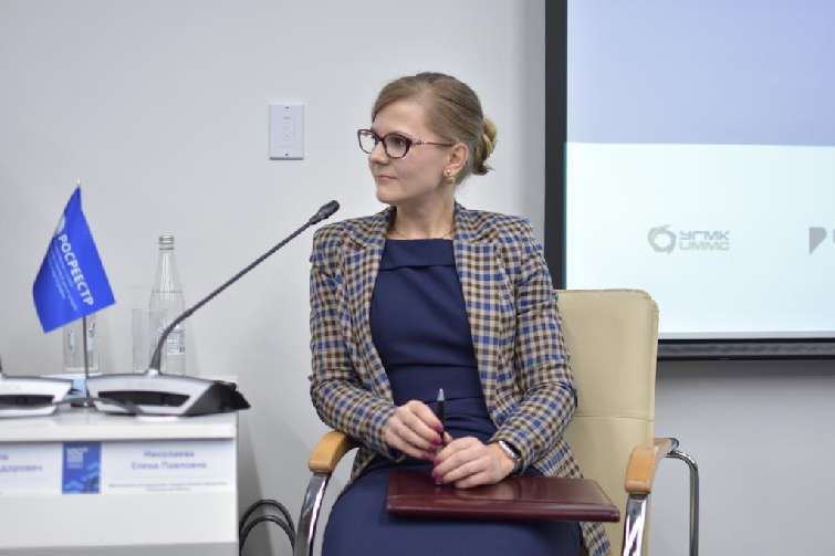 ������ �� ������ 100+ FORUMRUSSIA